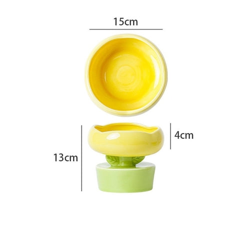 2023 Cute Pet Bowl Pet Items Creative Flower-shaped Bowl Cat Food Bowl