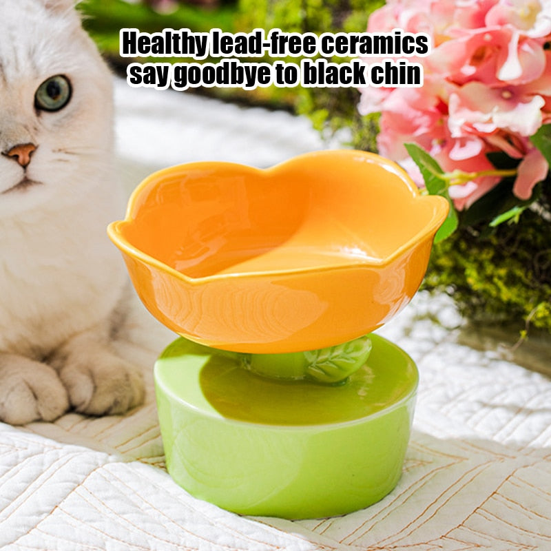 2023 Cute Pet Bowl Pet Items Creative Flower-shaped Bowl Cat Food Bowl