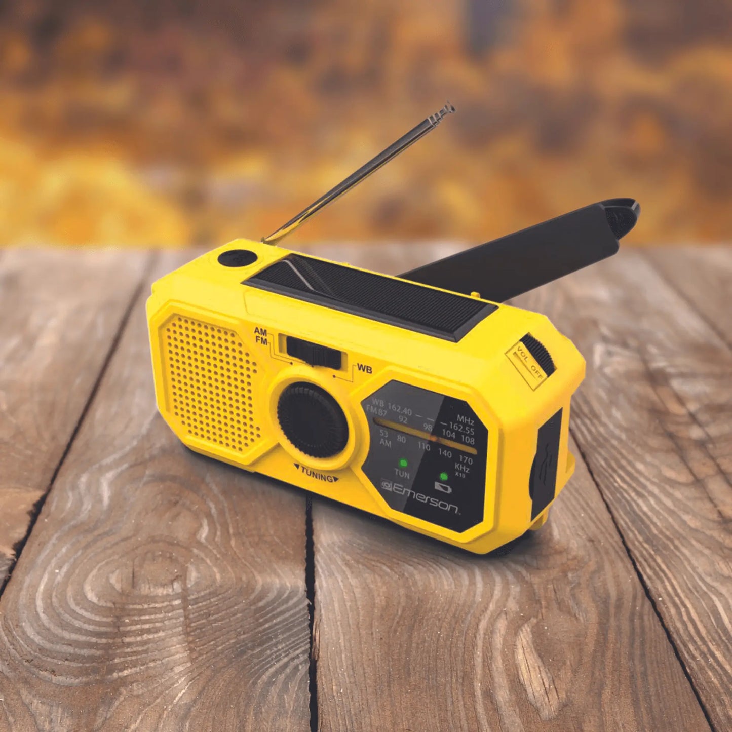 Emerson Emergency AM / FM Radio with Weather Band and Power Bank Black Lavender
