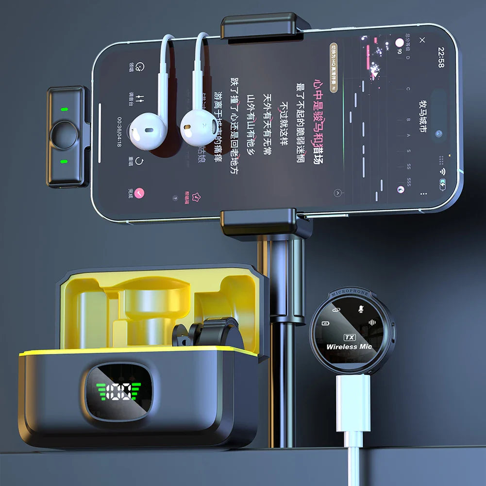Wireless Lavalier Lapel Microphone for iPhone iPad Android Type-C Phone Live Game Recording Interview with Magnetic Clip