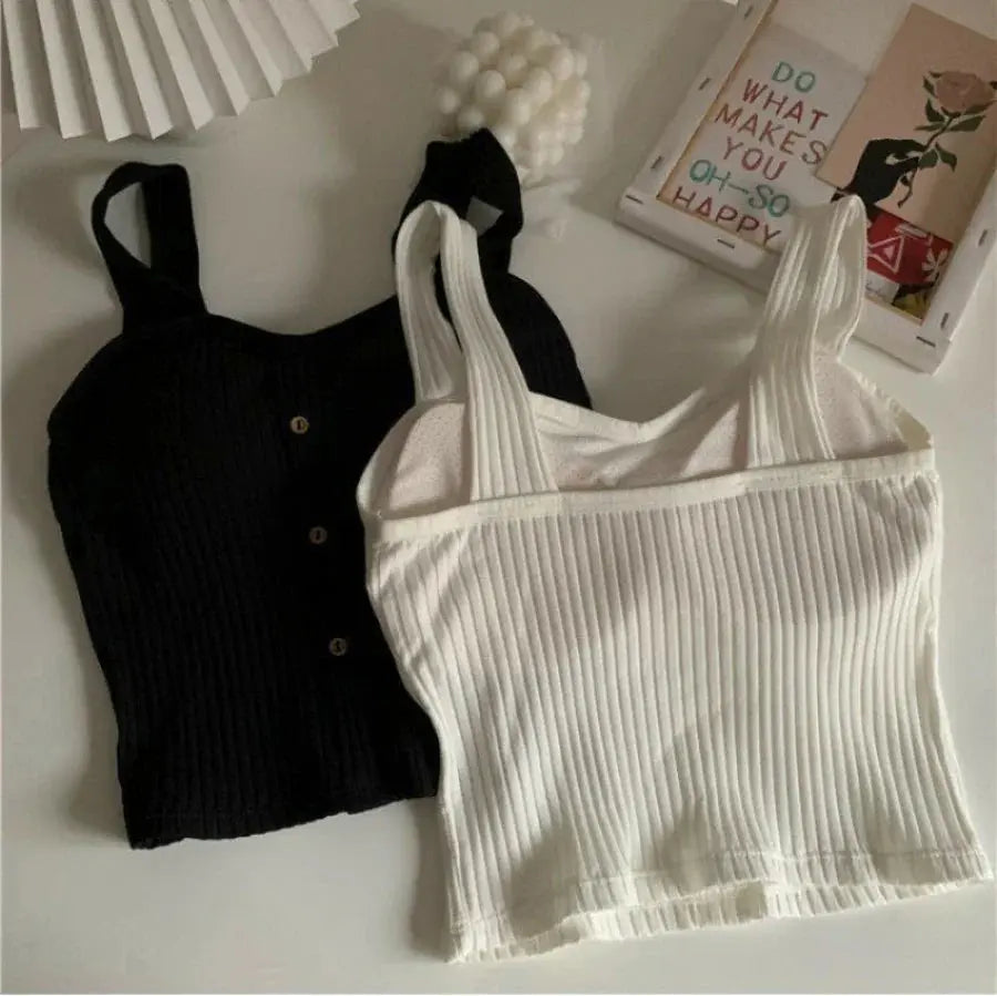 Stylish Women's Summer Crop Top with Built-In Bra Pads