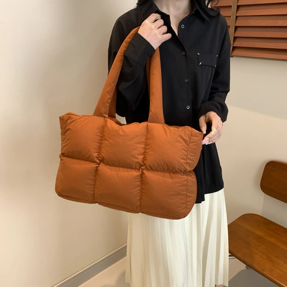 Women Puffer Shoulder Bag Solid Color Quilted Fashion Shopping Bag Large Capacity Soft Cloud Tote Bag Trendy Commuting Bags