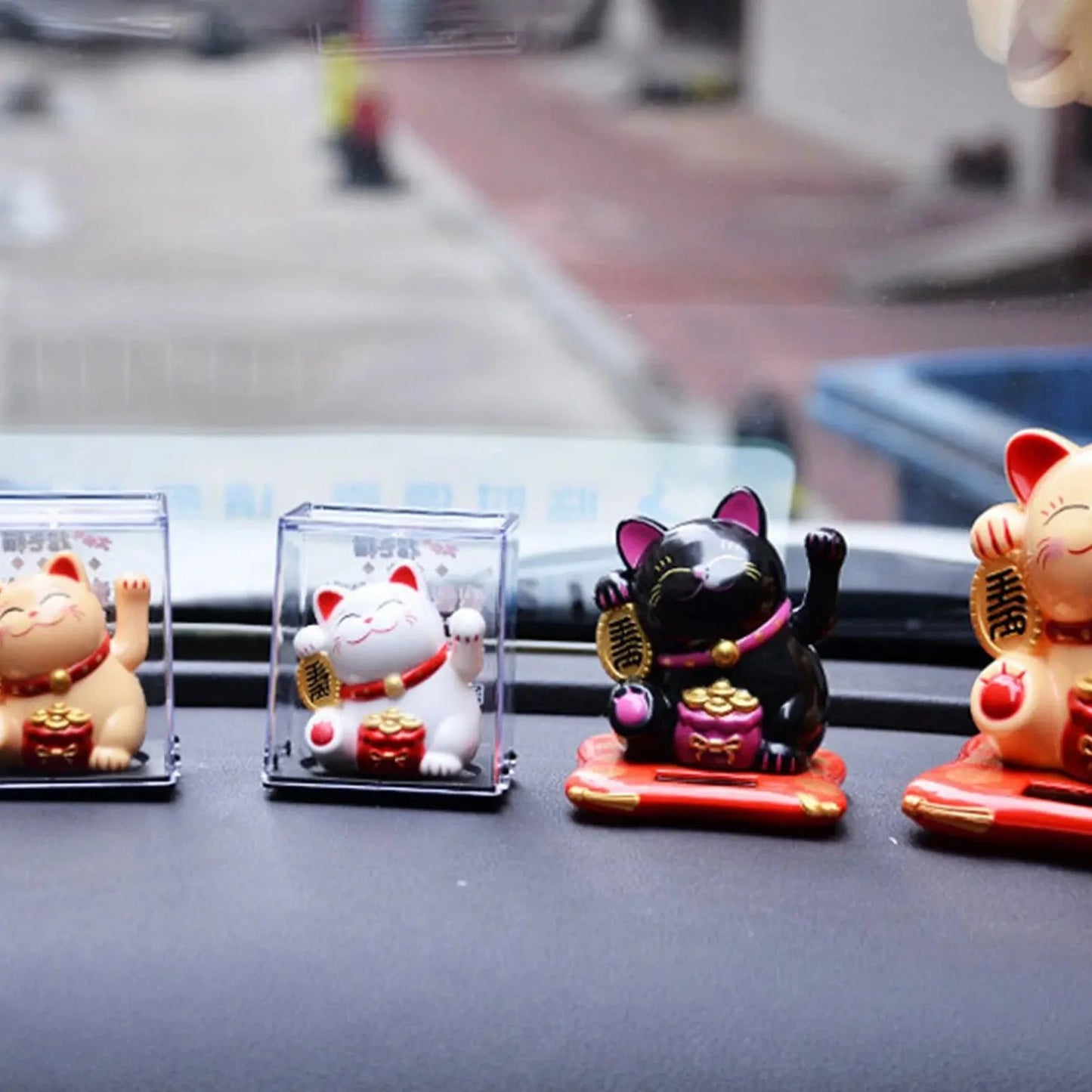Solar Waving Lucky Cat: Eco-Friendly Maneki Neko for Home and Office Good Fortune