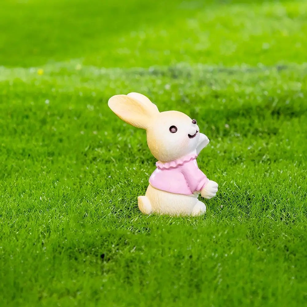 Tiny Blessings – Jesus Loves You Always!