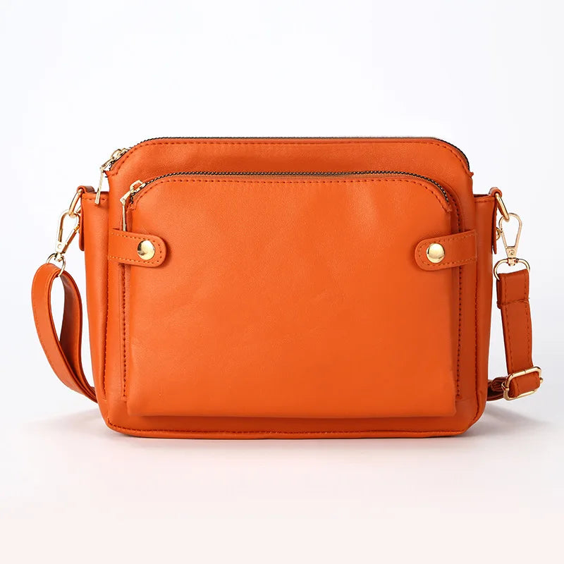 TrendTote Crossbody – Perfect Blend of Fashion & Utility!