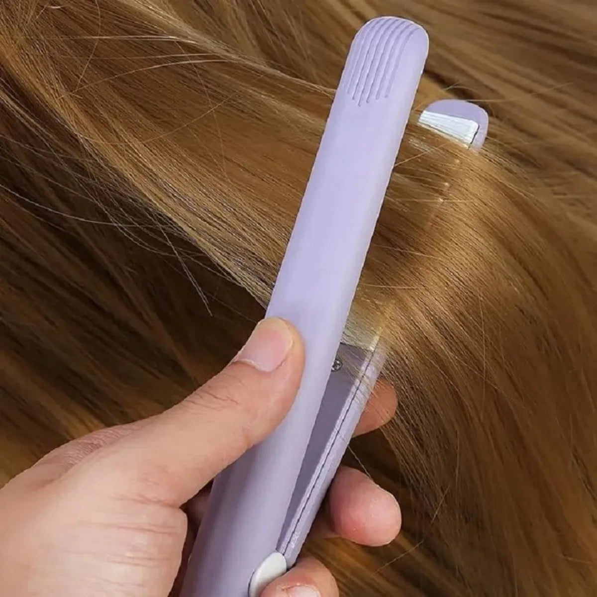 Mini Hair Straightener, Multi-Color Splint, Quick Heating, Non-Damaging Ceramic Plate, Bangs Clip, Curling and Straightening