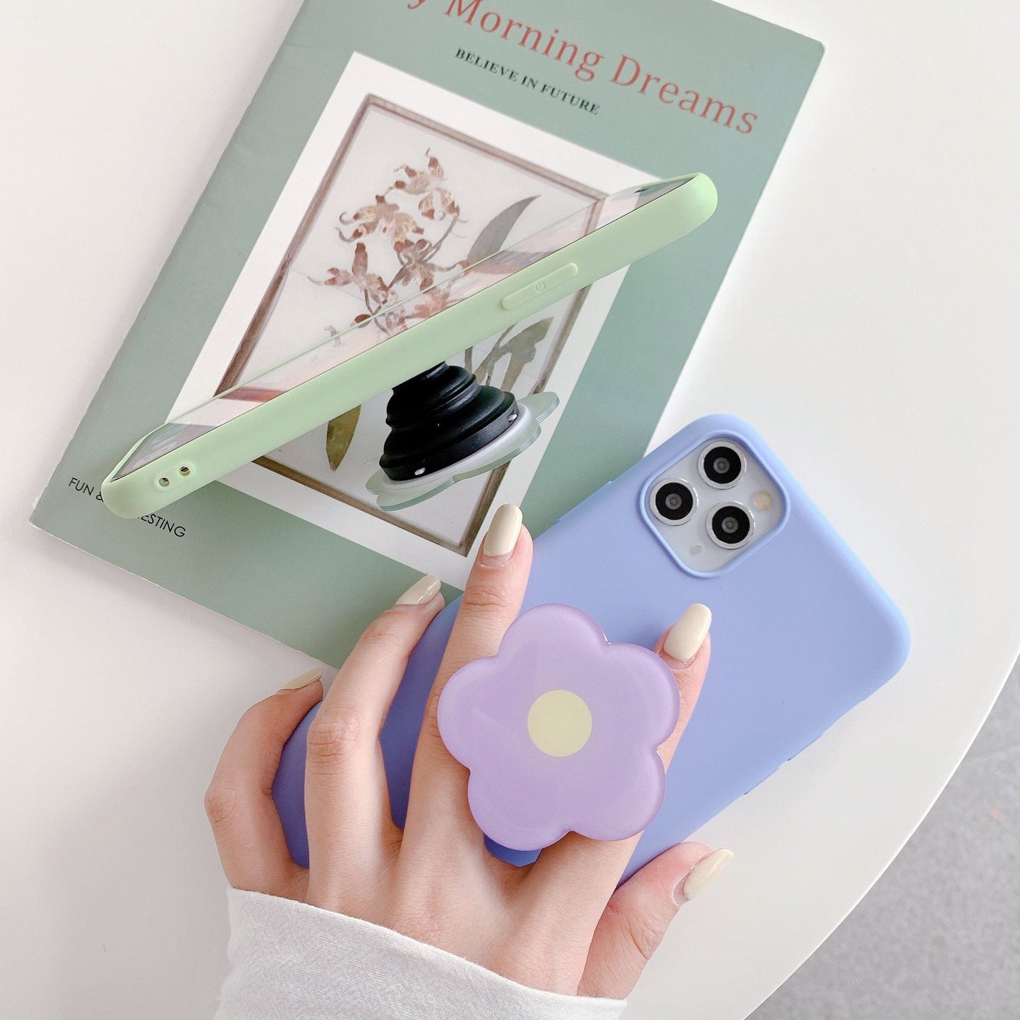 Small   flowers epoxy airbag bracket CJDropshipping