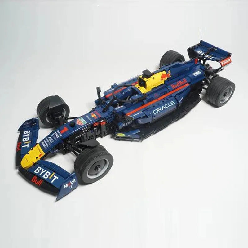 Red Bull Racing F1 RB18 1:8 2558pcs MOONCAT Figure Toy Store