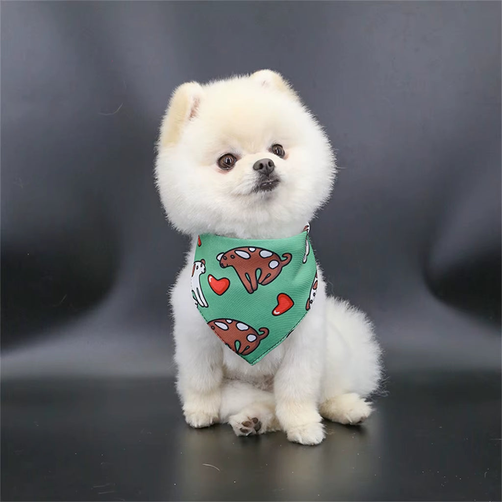 Pet Saliva Towel Adjustment Cute Cartoon Bear Weaved Dog Cat Collar Bib Grooming Arc Design Dog Scarf for Girl Small Dogs Cats