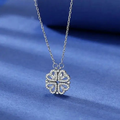 Carlidana Transform Luxury Fashion Four Leaf Clover Transformer
