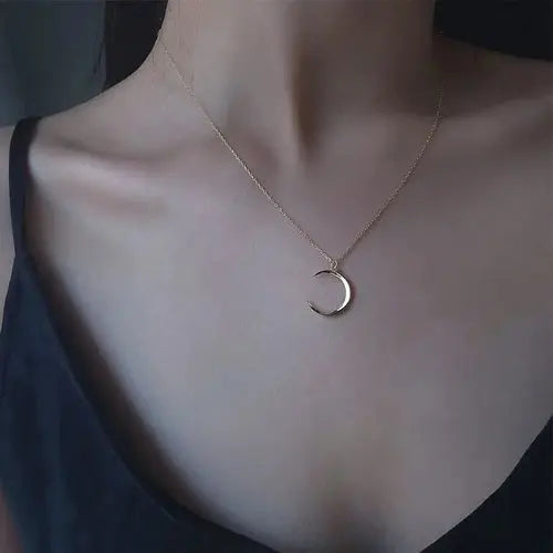 View details for New Shiny Butterfly Necklace Ladies Exquisite Double Layer Clavicle