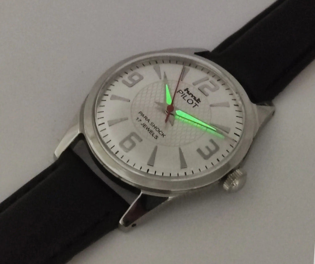 Pilot Para Shock 17 Jewels Silver Dial Mechanical Hand winding Men's Wrist Watch Zz1 Guang Zhou Watch Store