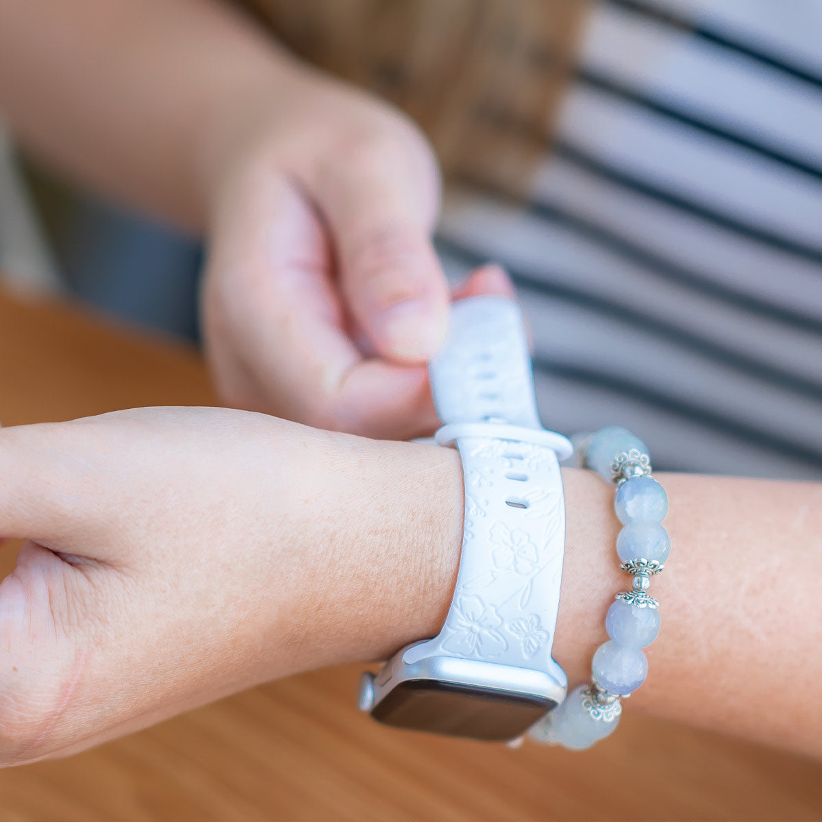 Levo Floral Engraved Silicone Band Personalized Strap Store