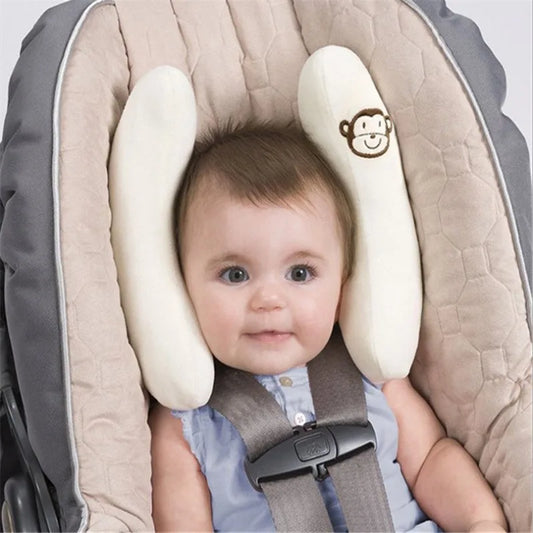SnugNest™ – Organic Baby Head Shaping Pillow 👶💤