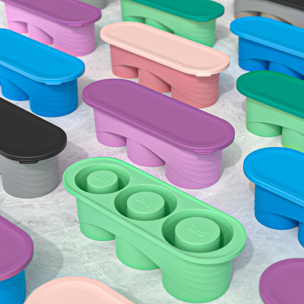 Ice Cube Tray for ST Cup Tumbler Cup , Cylinder-Shaped Silicone Ice Mold with Lid , Stanley Cup Accessories