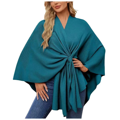 LuxeCloud Wrap – Cozy Elegance for Any Occasion!