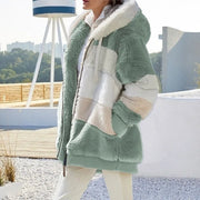 Women's Oversized Plush Pocket Jacket - Warm & Stylish Winter Essential 2023