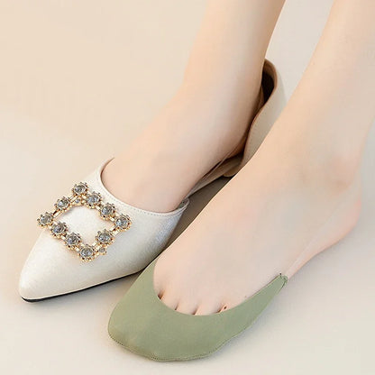 ToeHug™ – Snug Comfort Without the Bulk