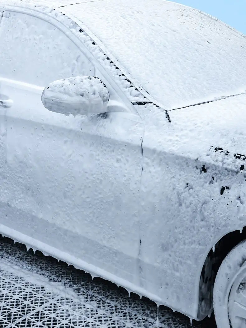 Bleo™ Multi-Surface  2L Foam Sprayer – Adjustable Nozzles & Wide Fan Spray