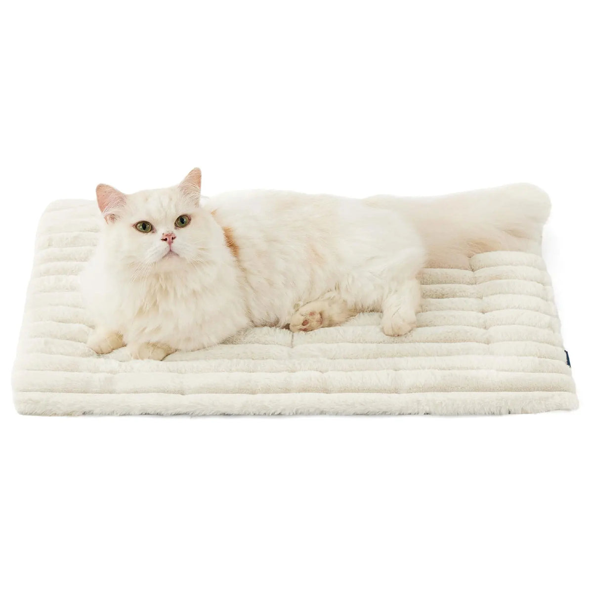 SnuggleHeat™ Self-Warming Pet Bed 🐱✨