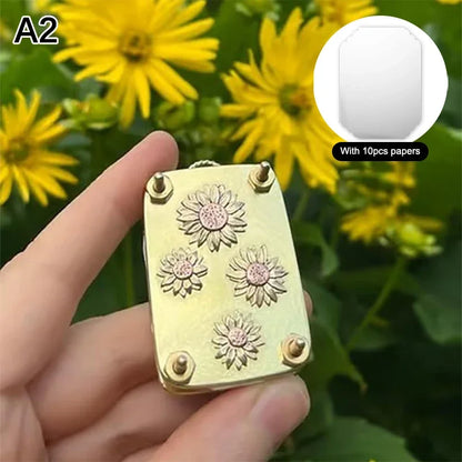 Bloom Forever: Handmade Micro Flower Press Kit