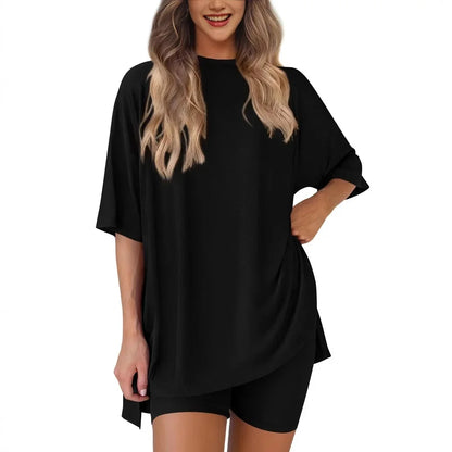 Breezy Lounge Duo – Oversized Shirt & Shorts Set for Ultimate Comfort!