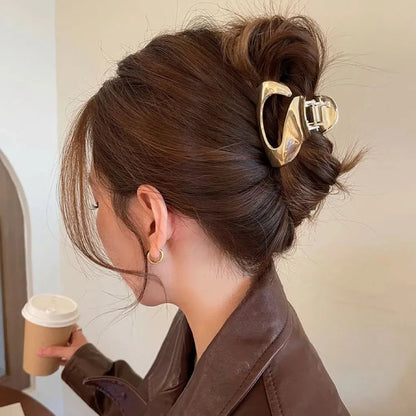 Hair clip, ART839, gold color Scarlet Chaos