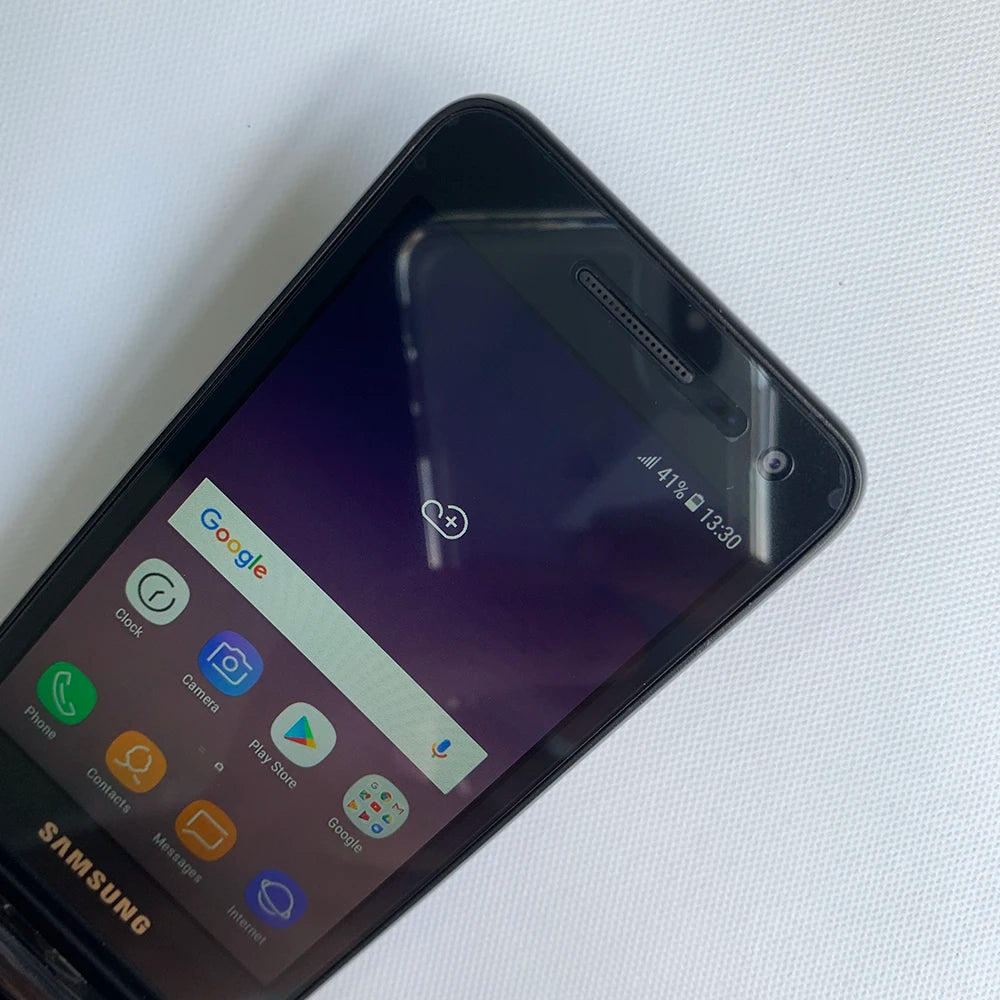 SeniorEase™ Flip Phone 🔊 — Simple Use, Powerful Sound
