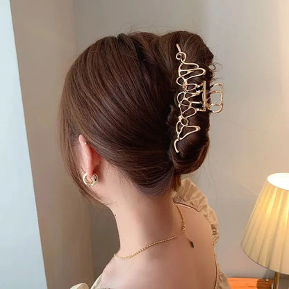 Hair clip, ART839, gold color Scarlet Chaos