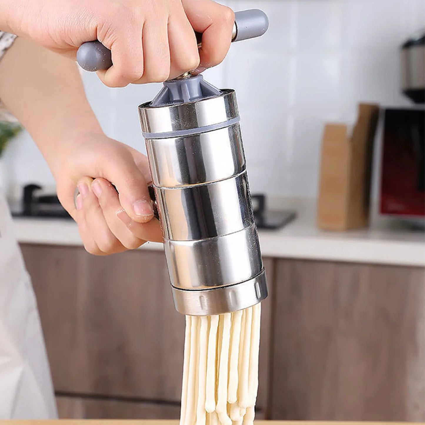 Fresh Pasta Press – Handcrafted Noodles in Minutes!