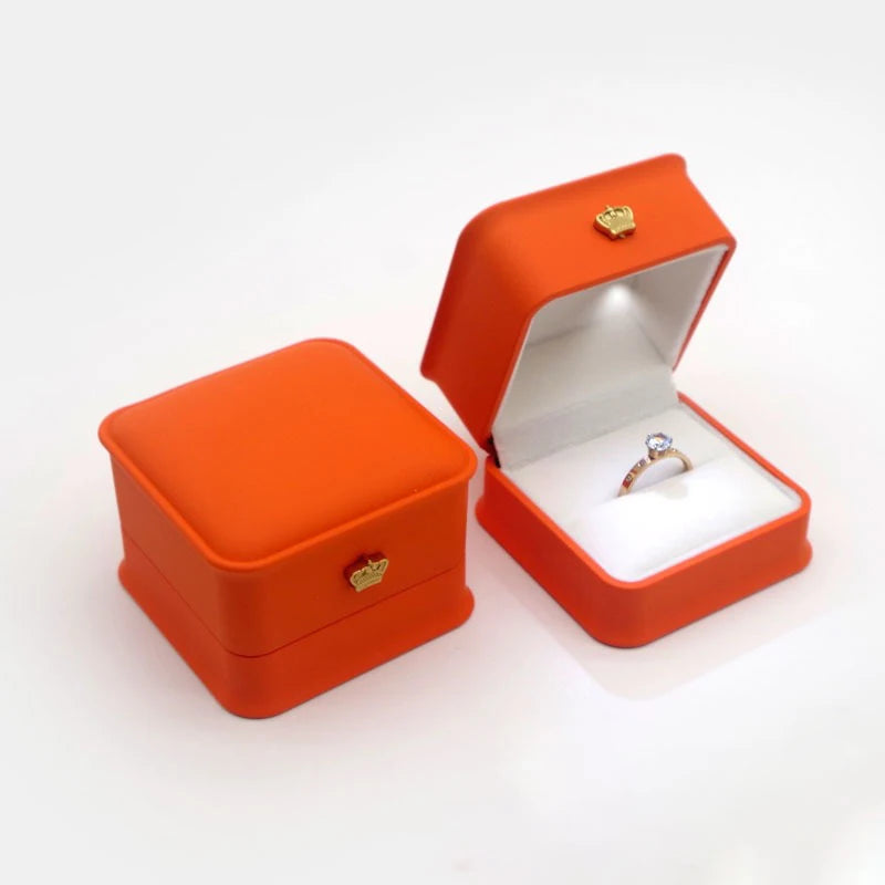 LED Jewelry Ring Box with Llight Luxury Crown Earrings Pendant Storage Display Proposal Wedding Gift Box Jewelry Organizer Box