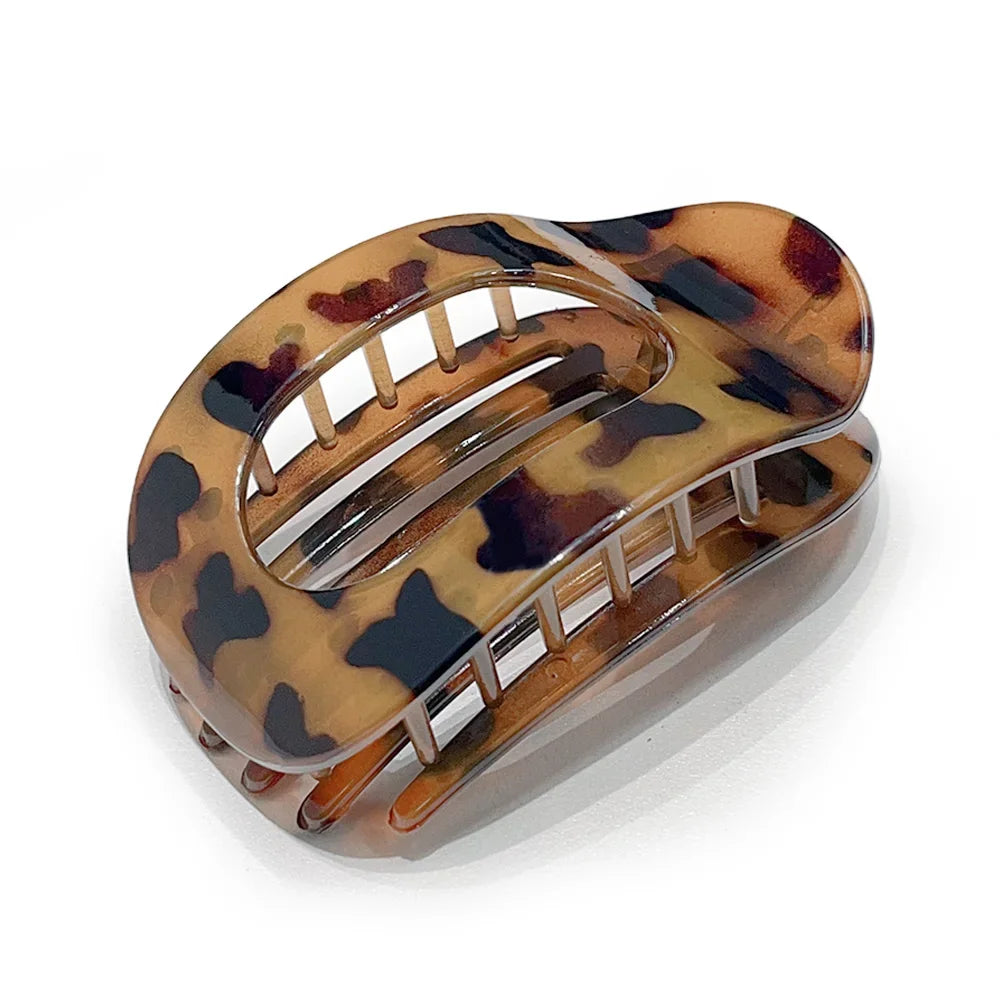 Sleek & Strong Claw Clip – No Bump, All Grip!