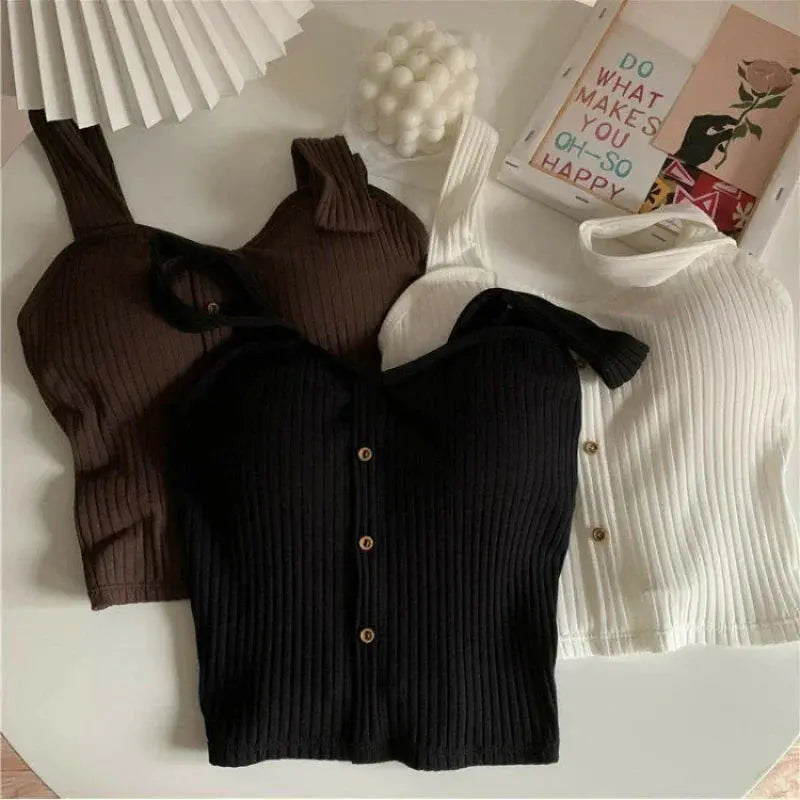 Stylish Women's Summer Crop Top with Built-In Bra Pads