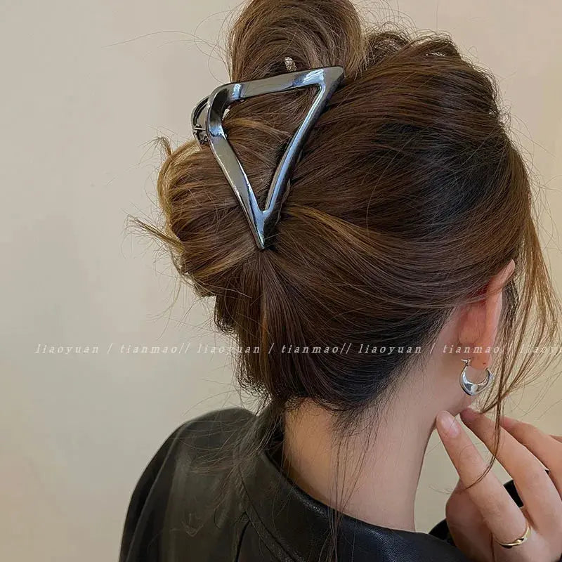 Hair clip, ART839, gold color Scarlet Chaos