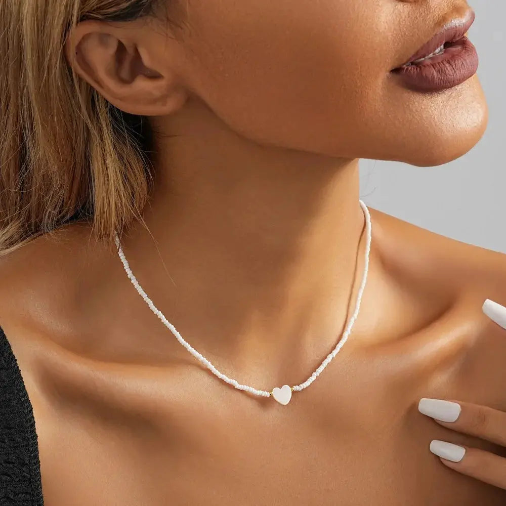 Fashion Accessories Personalized Natural Shell Pendant Simple and