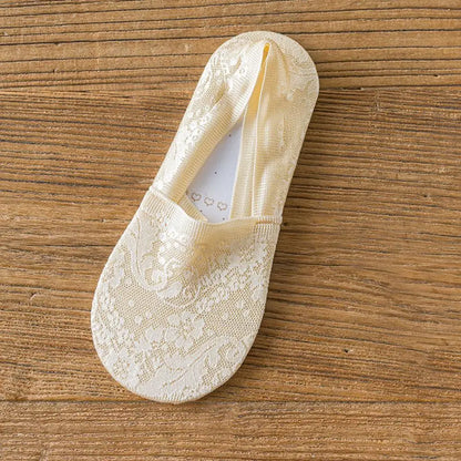 Fashion No-Show Socks – Lace Edge & Non-Slip Comfort!