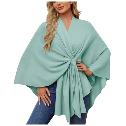 LuxeCloud Wrap – Cozy Elegance for Any Occasion!