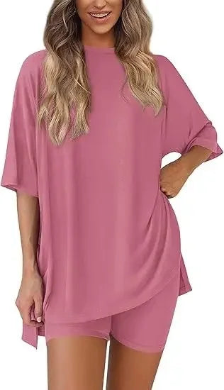 Breezy Lounge Duo – Oversized Shirt & Shorts Set for Ultimate Comfort!