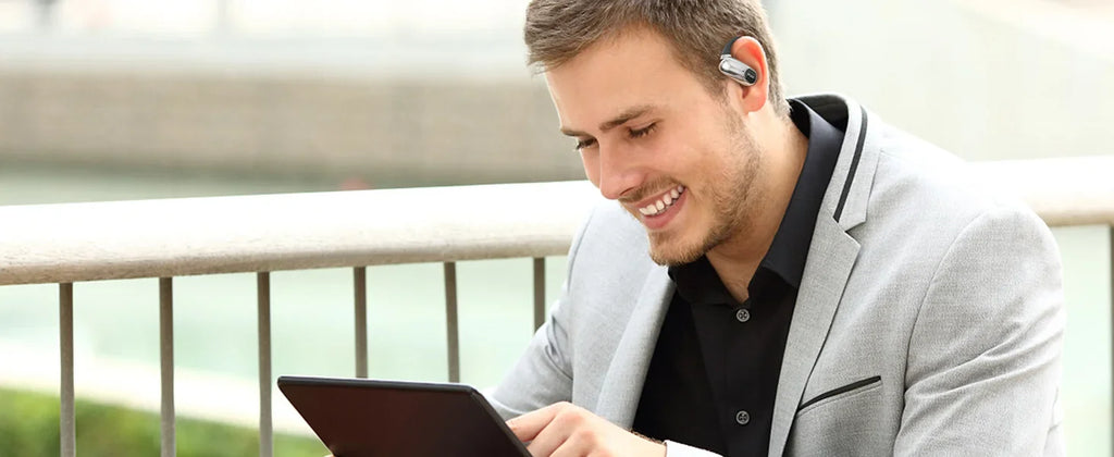PAXA SpeakMate™ – AI Earbuds for 145 Languages