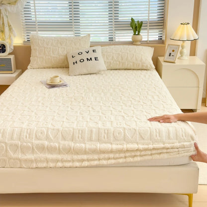 Luxury Milk Velvet Fitted Sheet – Ultra-Soft & Stylish Bedding Essential!