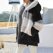 Women's Oversized Plush Pocket Jacket - Warm & Stylish Winter Essential 2023