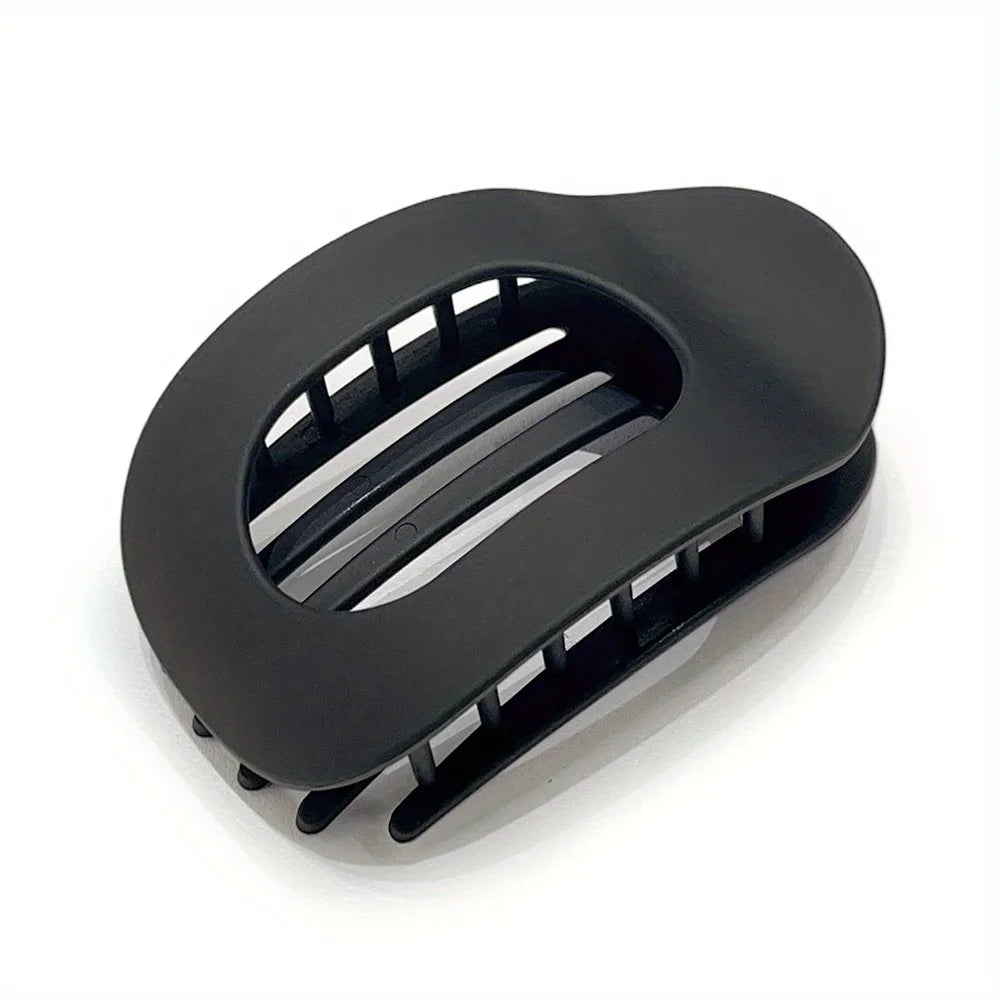 Sleek & Strong Claw Clip – No Bump, All Grip!