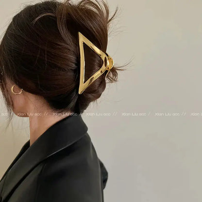 Hair clip, ART839, gold color Scarlet Chaos