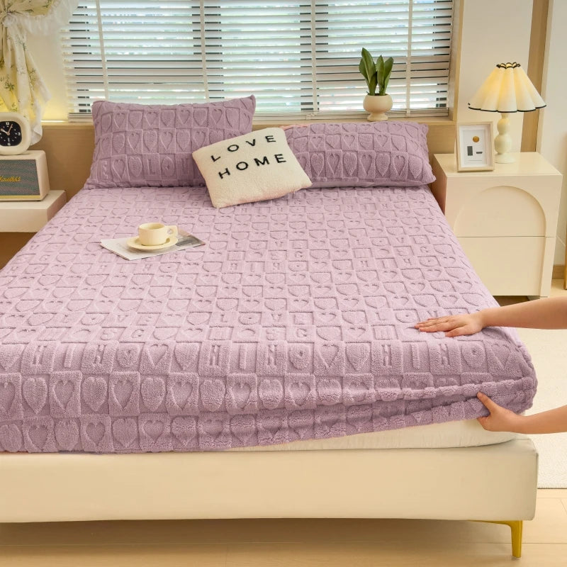 Luxury Milk Velvet Fitted Sheet – Ultra-Soft & Stylish Bedding Essential!