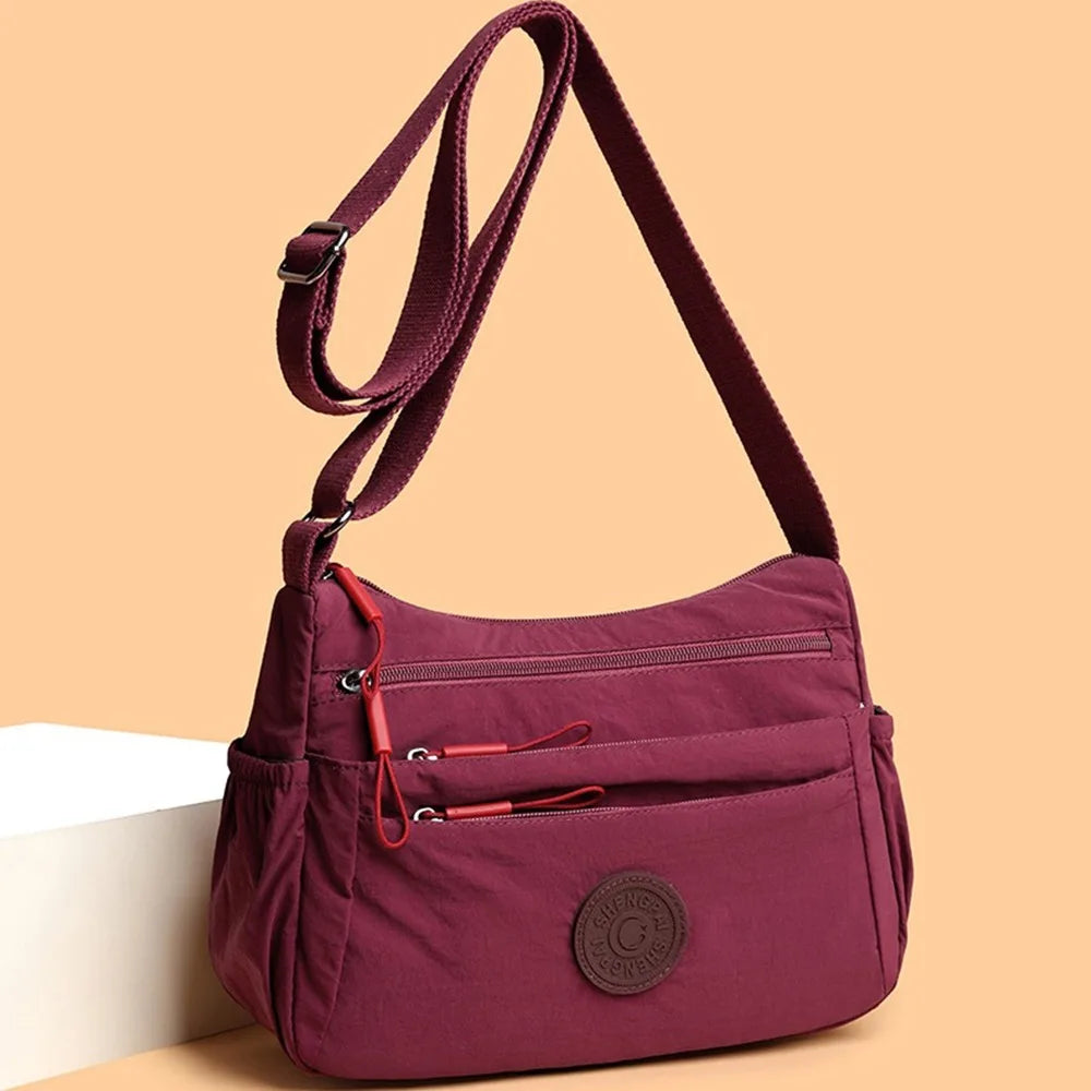 DailyChic™ Crossbody Bag 👜✨ — Stylish Storage for Everyday Life