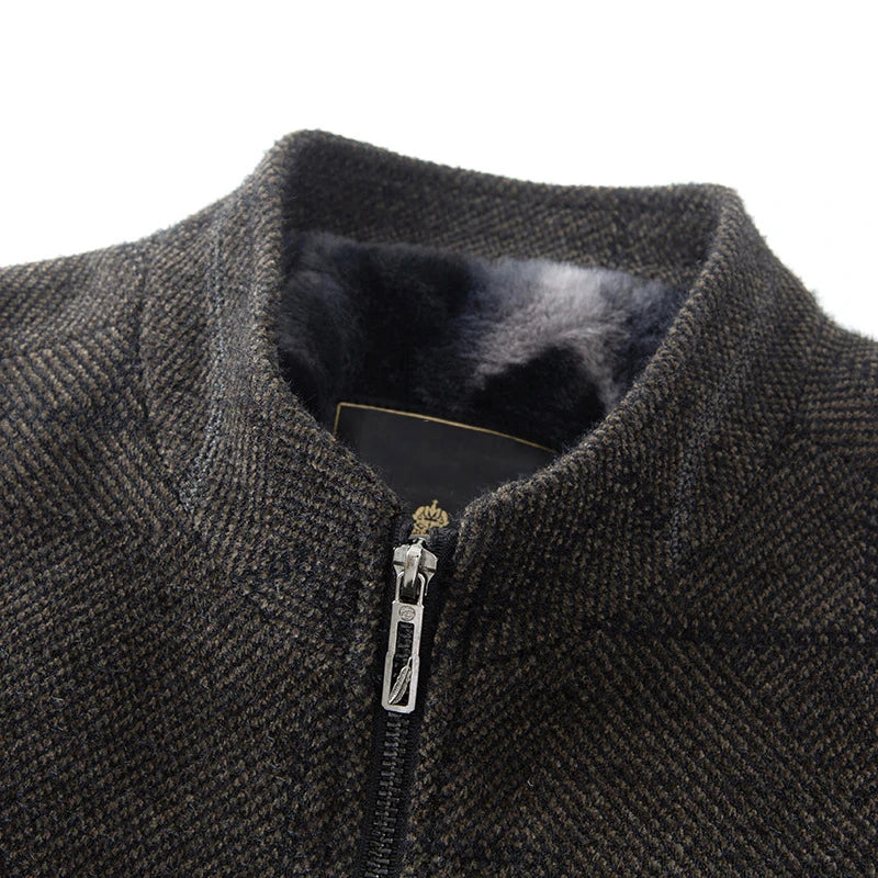 StormShield™ Fleece Jacket: Warm, Wrinkle-Free Power 💪