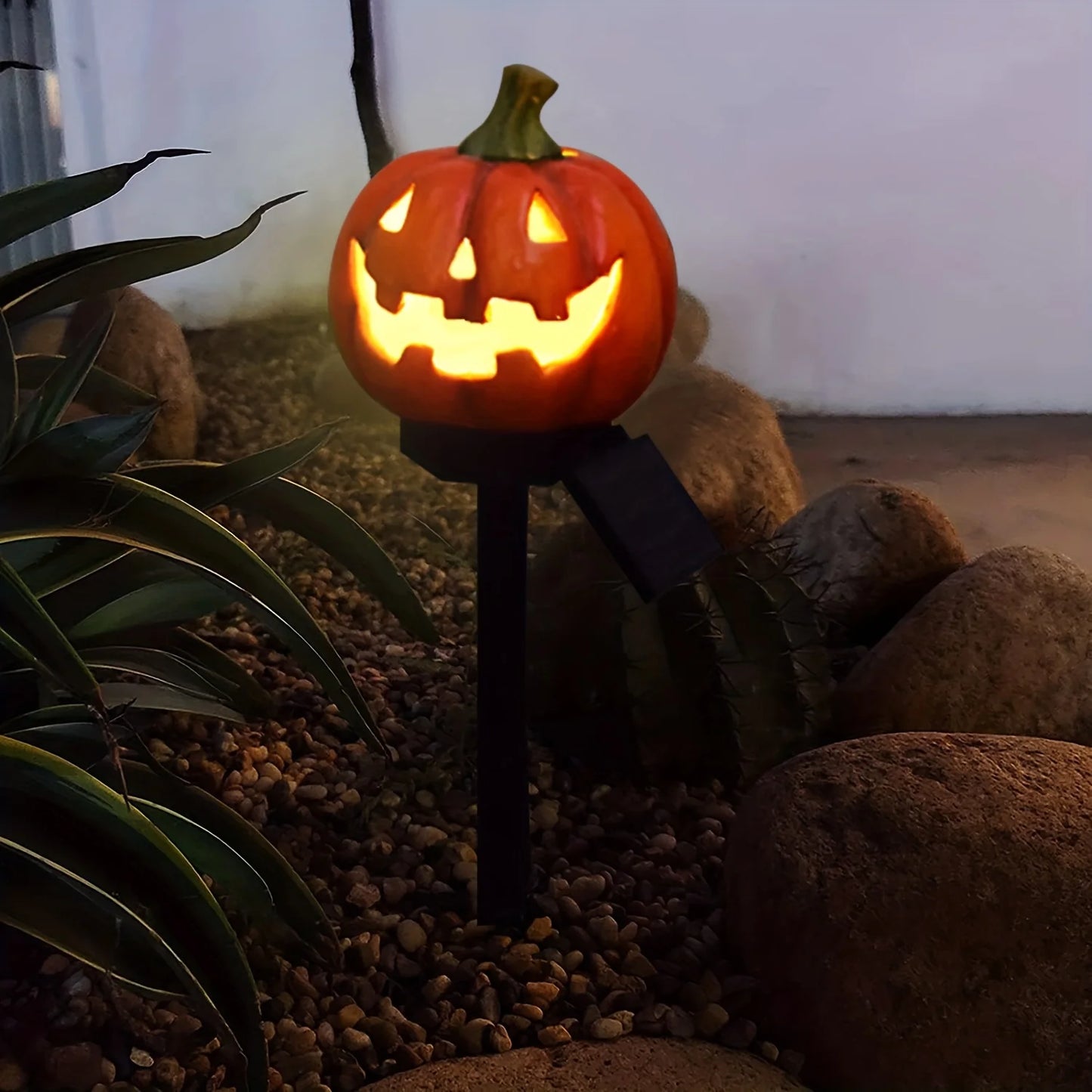 Haunt & Shine: Spooktacular Solar Lantern