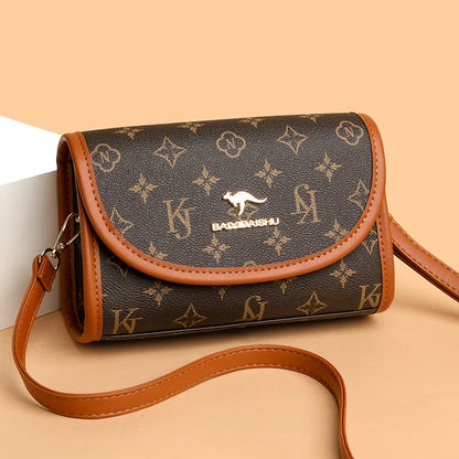 2025 Spring and Summer New High-end Bag Women's Trendy Retro Printed Letters Versatile Messenger Small Square Bag