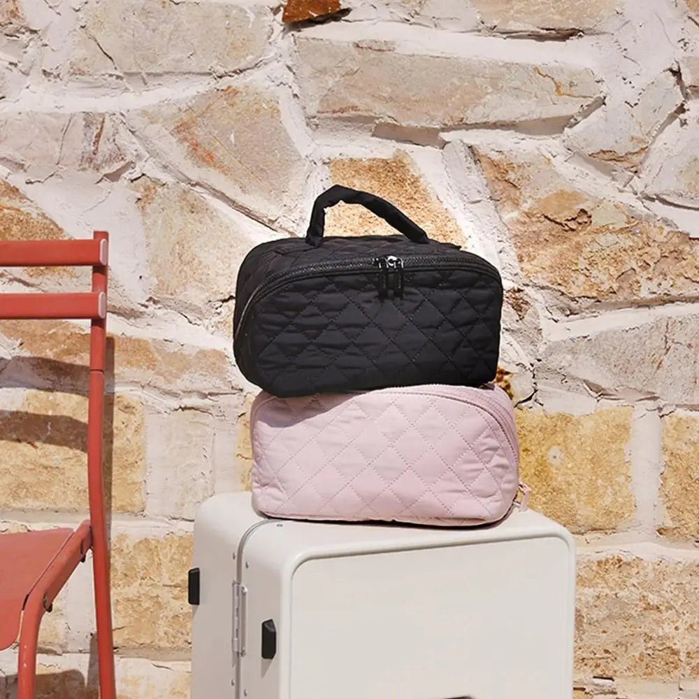 BeautyVoyage™ Portable Cosmetic Bag