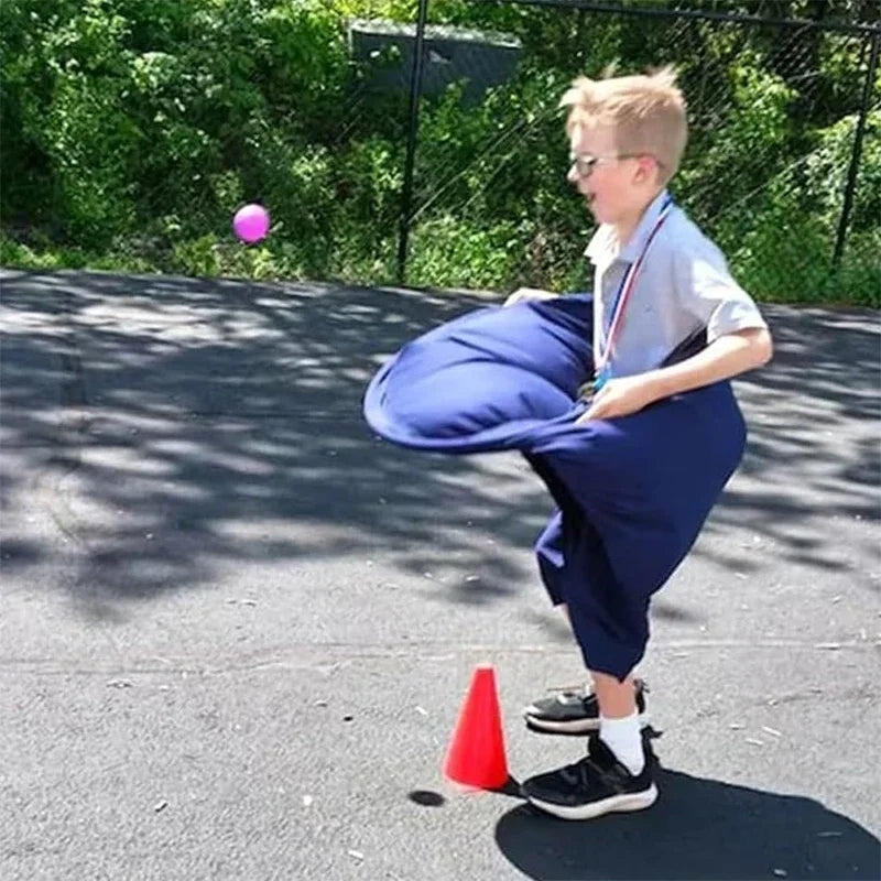 Éxito de Fiesta: Juego de Césped de las Bragas de la Abuela